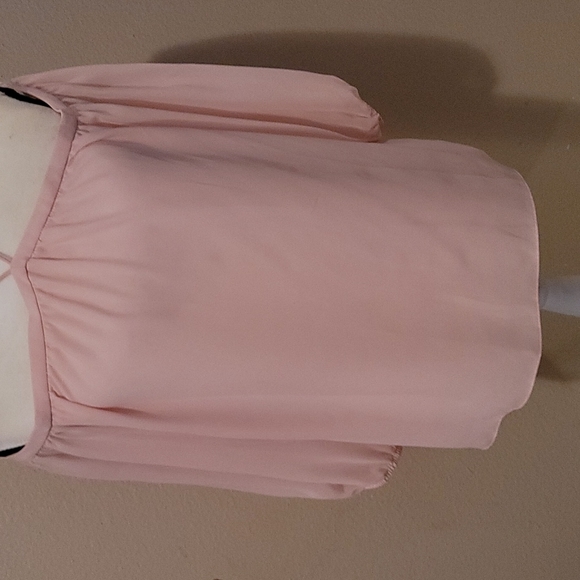 Top - Picture 4 of 16